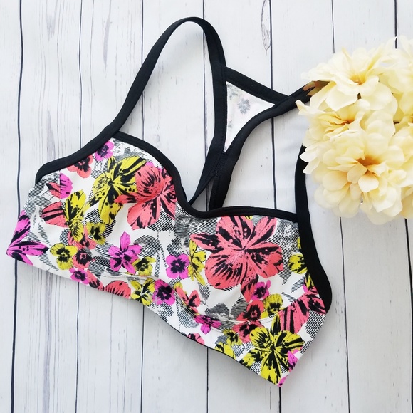 Victoria's Secret Other - 🌹 Victoria's Secret (32C) Floral Sports Bra